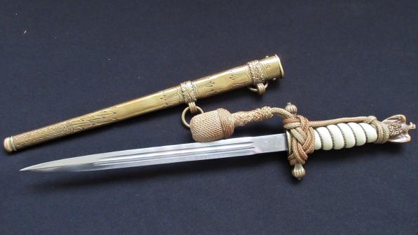 KRIEGSMARINE DAGGER with KNOT & PLAIN BLADE