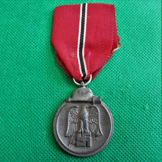 POST WAR SWASTIKA (57Er) RUSSIAN FRONT MEDAL