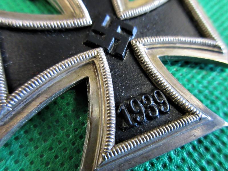 2nd CLASS IRON CROSS, ROUND 3