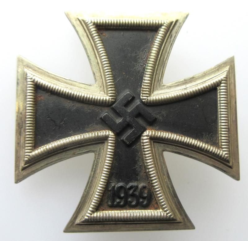 1st CLASS IRON CROSS maker marked