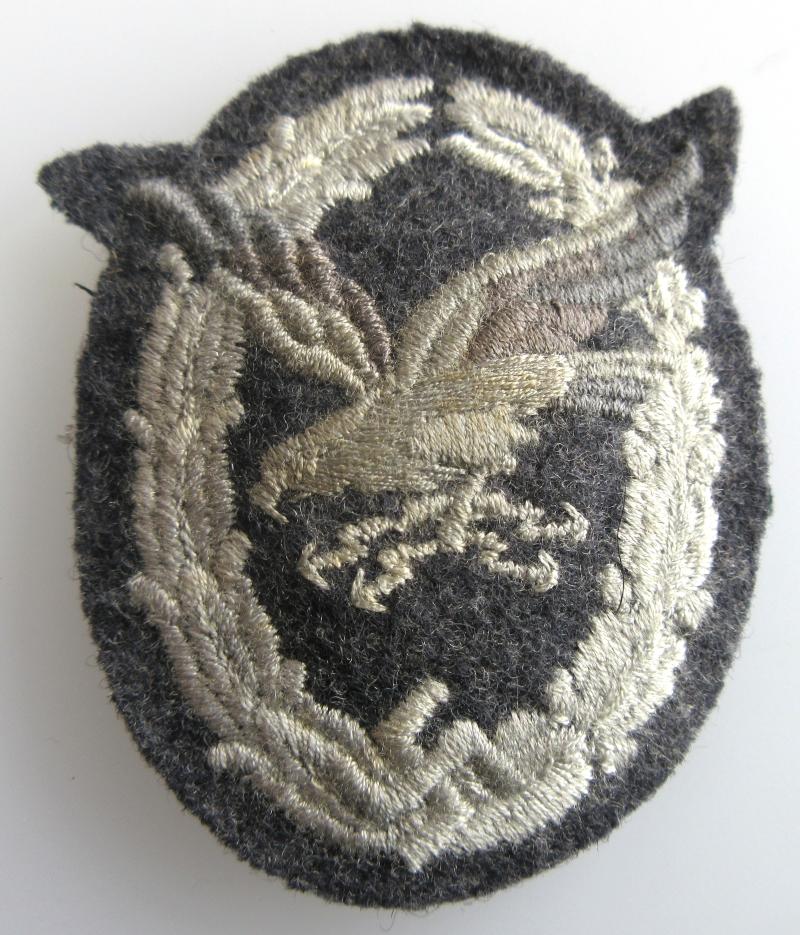 RADIO OPERATOR/AIR GUNNER AWARD in CLOTH