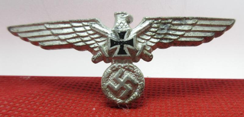 NSKOV CAP BADGE