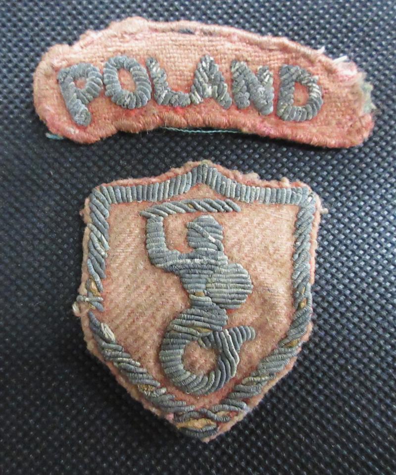 WW2 2nd POLISH CORPS FORMATION SIGN & SHOULDER TITLE