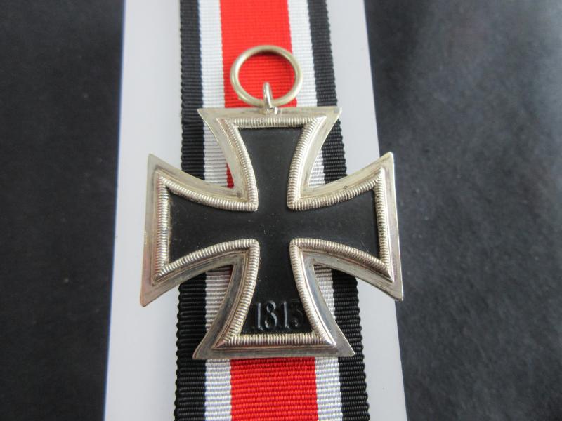 2nd CLASS IRON CROSS maker marked